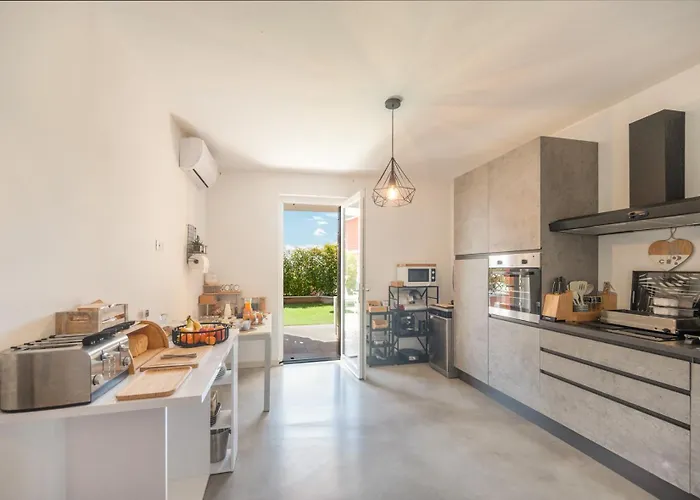 住宿加早餐酒店 Bellavista 4*